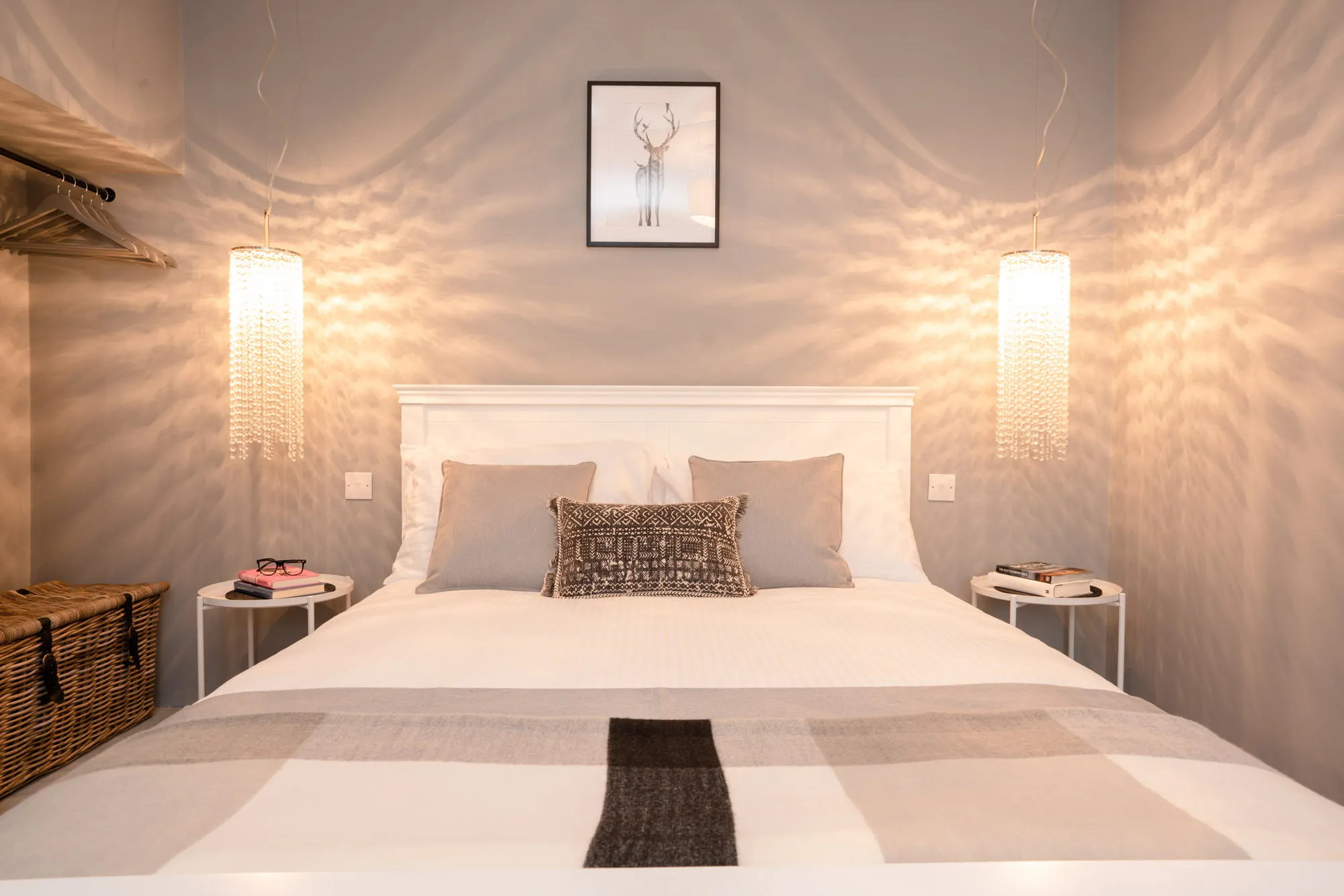 2021-09-01 – Rose exterior – low res-8