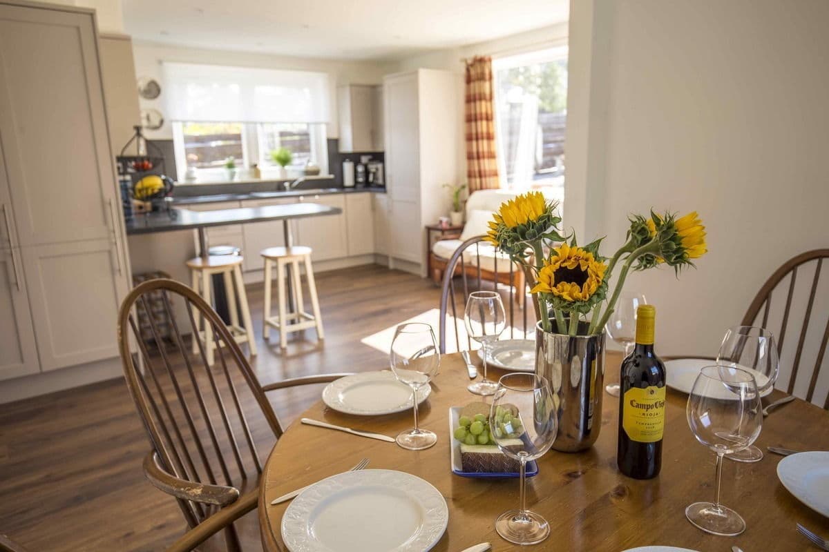 Douglas Cottage – Seasgair – low res-1