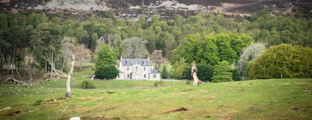 Luxury family gathering self catering scotland