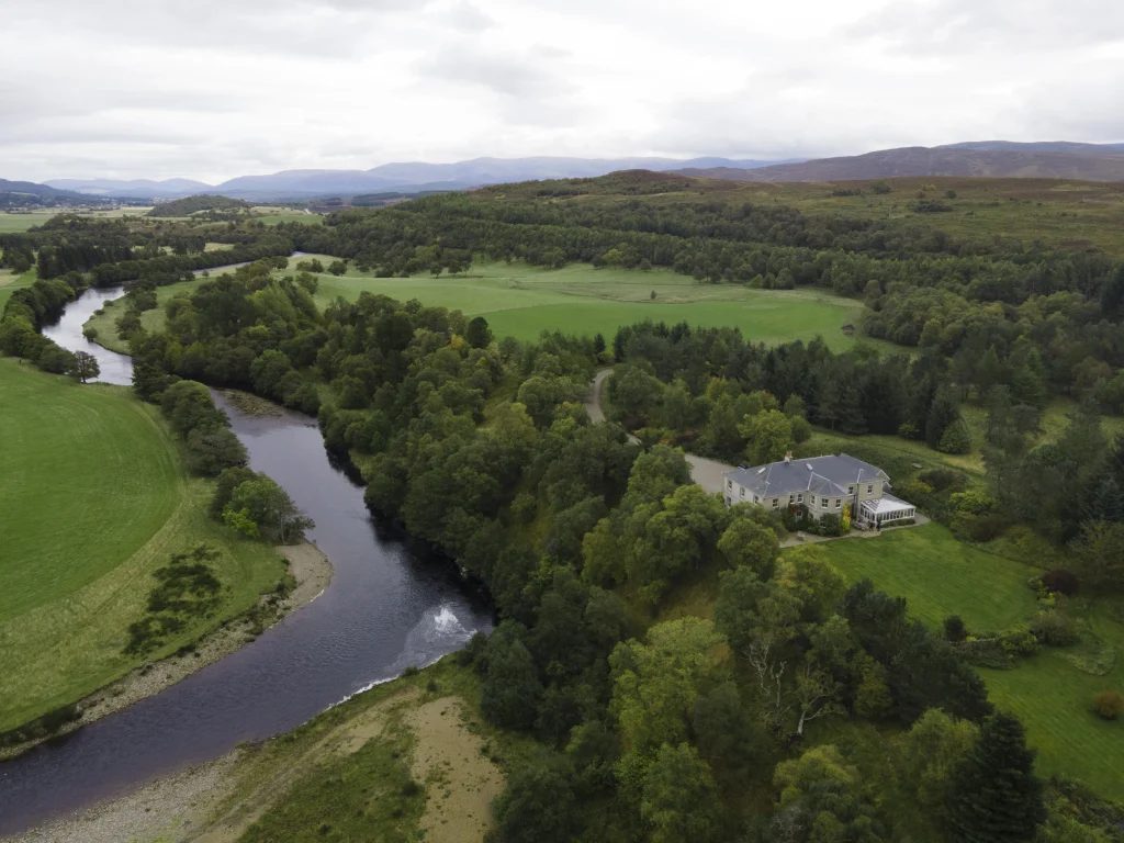 Large highland holiday homes 